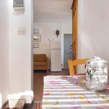 La Vecchia Torre Apartamento Porto Valtravaglia Exterior foto